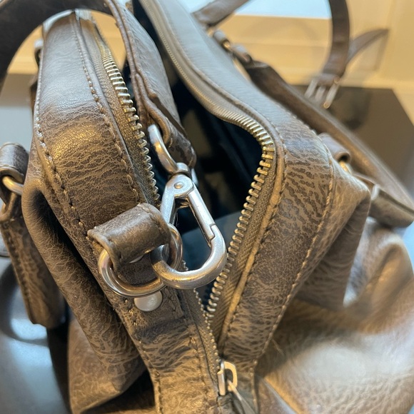 Matt & Nat Gray Faux Leather Purse | Malone | Doctor Bag Style | Cross Body Bag - Picture 2 of 7